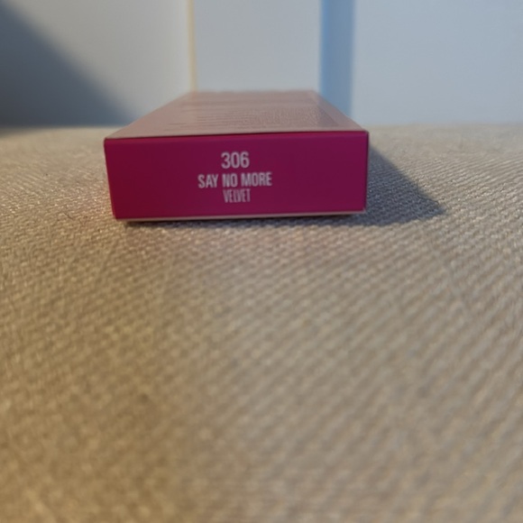 Kylie Cosmetics lip kit - Picture 2 of 2